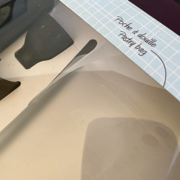 Mastrad Paris Macaron Kit - Picture 13 of 16